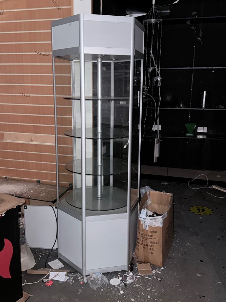 Glass Retail Display Cabinets