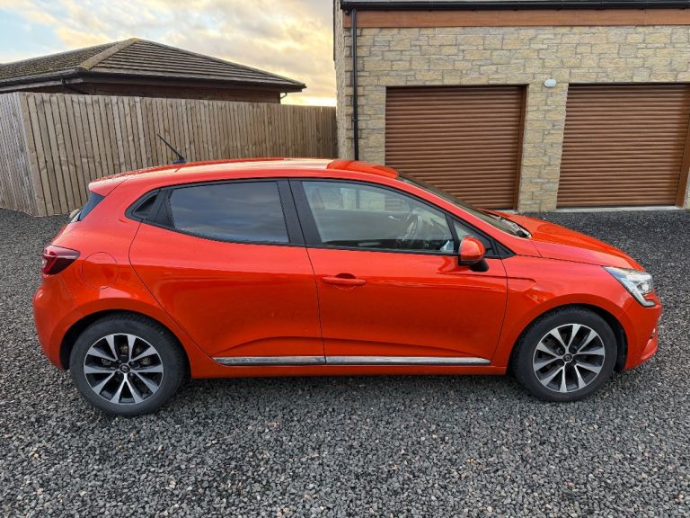 Renault, CLIO, Hatchback, 2020, Manual, 999 (cc), 5 doors