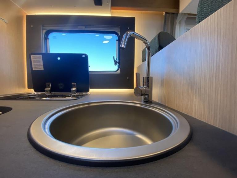 2025 SUNLIGHT T68 XX EDITION 4 BERTH MOTORHOME