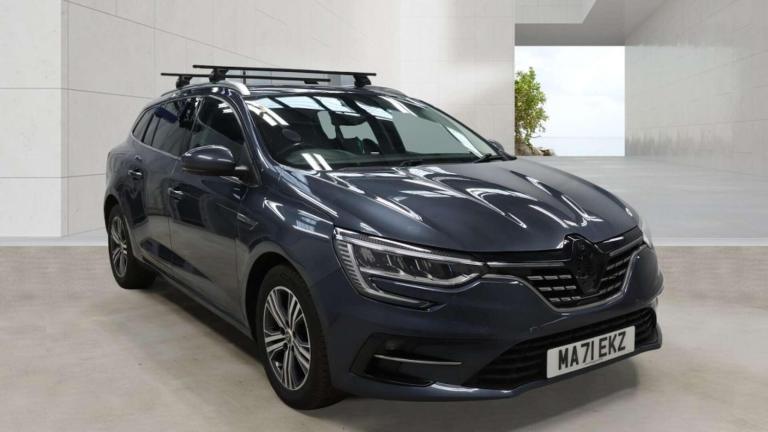 2021 Renault Megane 1.5 Blue dCi Iconic 5dr ESTATE DIESEL Manual