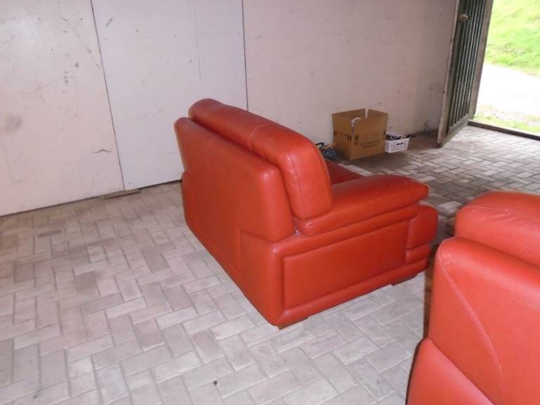 ITALIAN LEATHER ARMCHAIR