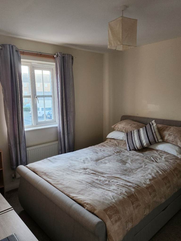 Double rooms for rent in shared house