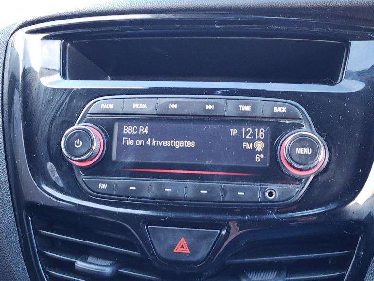 VAUXHALL VIVA 1.0 i ecoFLEX SE 2015