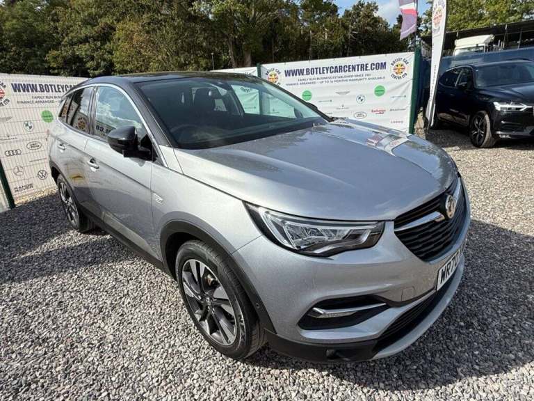 2020 Vauxhall Grandland X 1.2 Turbo SRi Nav SUV 5dr Petrol Manual Euro 6 (s/s) (130 ps) HATCHBACK...