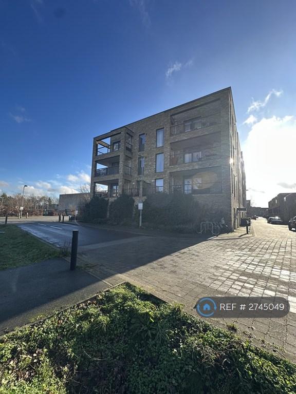 2 bedroom flat in Woodpecker Way, Trumpington, Cambridge, CB2 (2 bed) (#2745049)