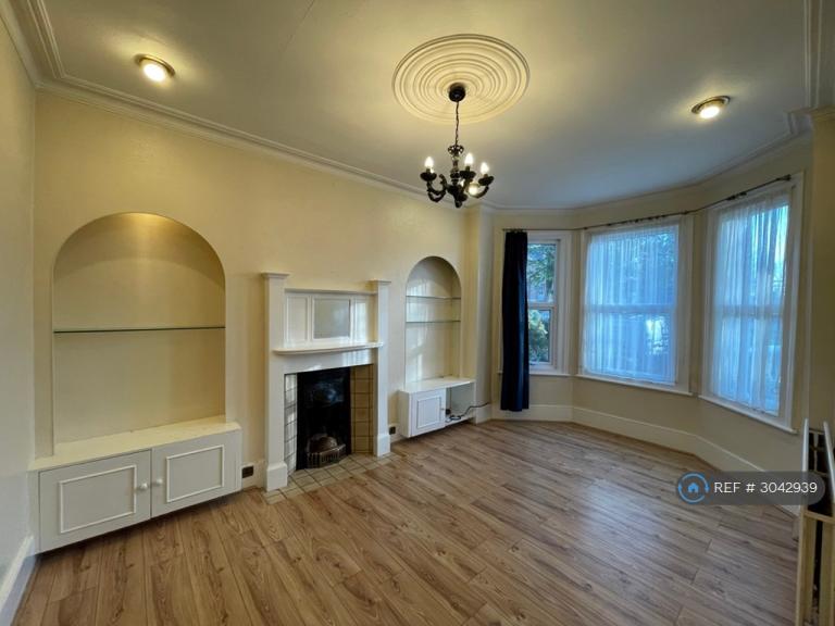 3 bedroom house in South Hill Avenue, South Harrow, HA2 (3 bed) (#3042939)