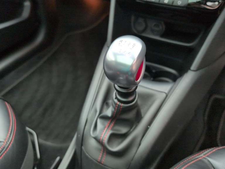 2018 Peugeot 208 1.6 THP GTi Prestige Hatchback 3dr Petrol Manual Euro 6 (s/s) (208 ps) - CR HATC...