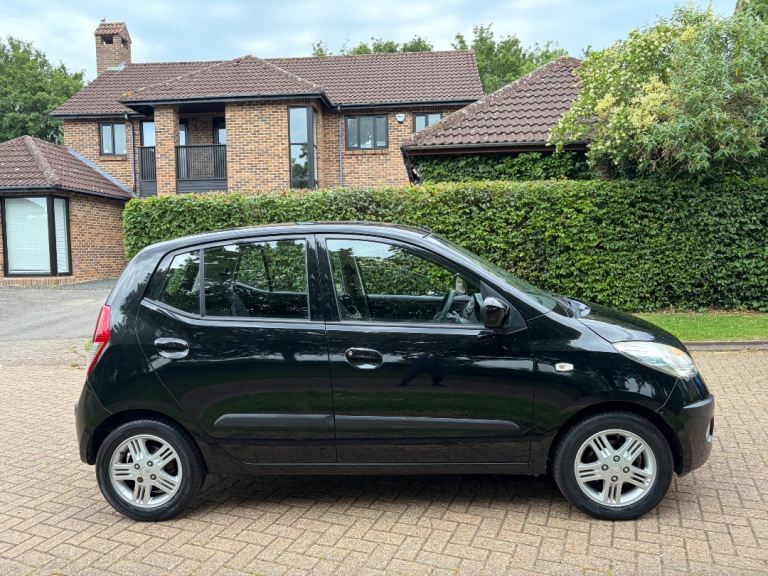 ITS NOW SOLD!!!!*^AUTOMATIC** ONLY 41K MILES ONE OWNER NEW MOT FSH LIKE BRAND NEW WITH WARRANTY 