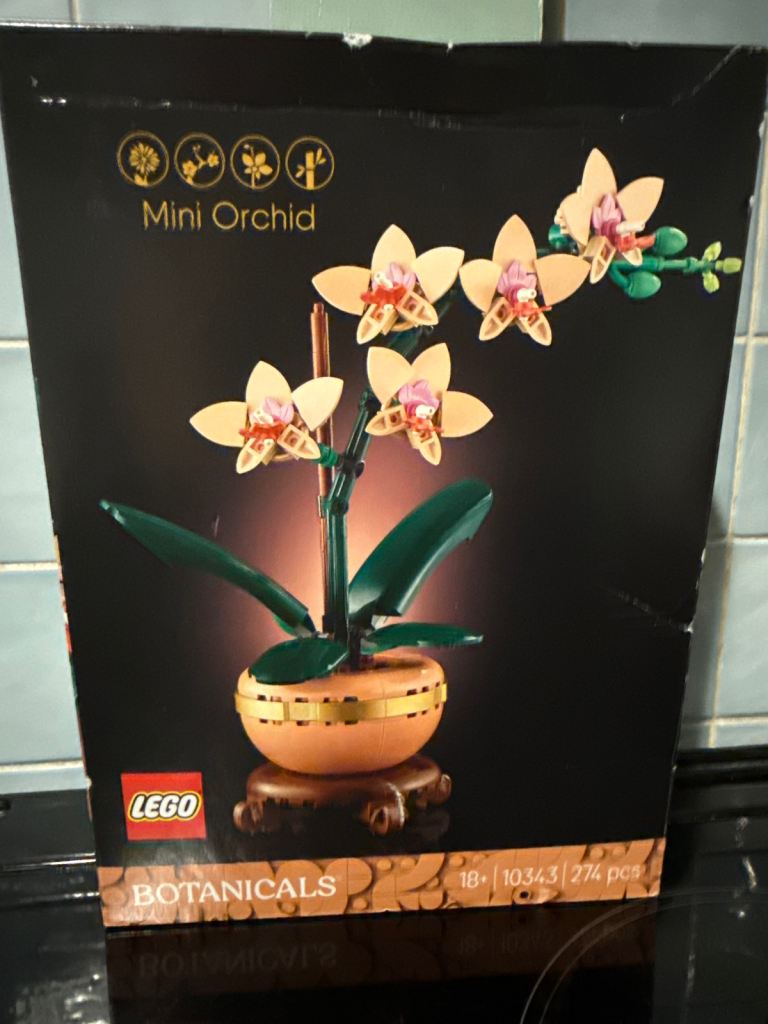 New LEGO Botanicals Mini Orchid Set 10343 - 274 Pieces