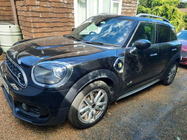 Mini Cooper COUNTRYMAN, 2020, 220 BHP. SE Sport Hybrid all 4 wheel drive 1499 (cc), 5 doors