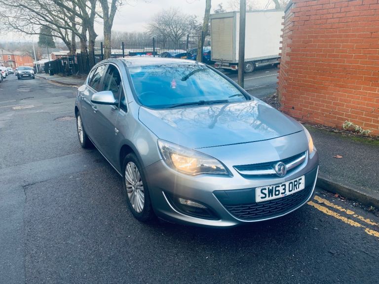 Vauxhall, ASTRA, Hatchback, 2014, Manual, 1598 (cc), 5 doors