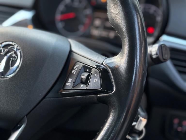 2018 Vauxhall Corsa 1.4 Design 5dr Hatchback Petrol Manual