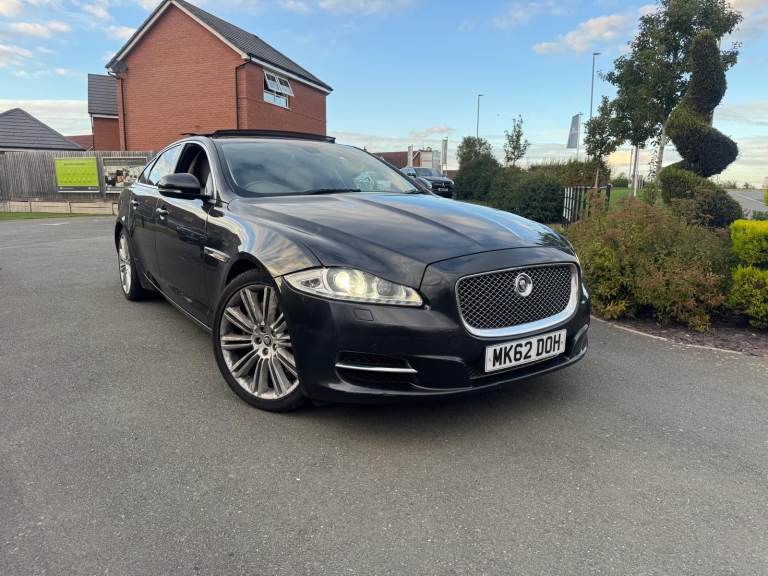 62 2012 Jaguar XJ 3.0d V6 Portfolio xf 