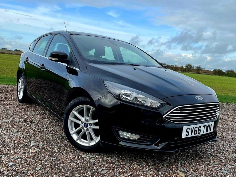 2016 Ford Focus 1.0 EcoBoost 125 Zetec 5dr HATCHBACK PETROL Manual