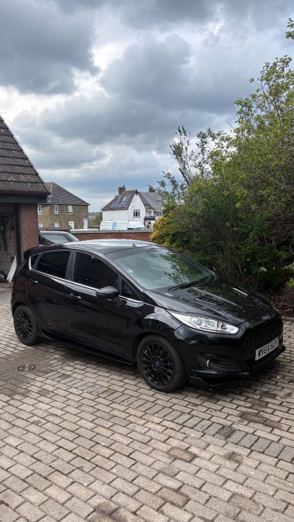 Ford, FIESTA, Hatchback, 2014, Manual, 998 (cc), 5 doors
