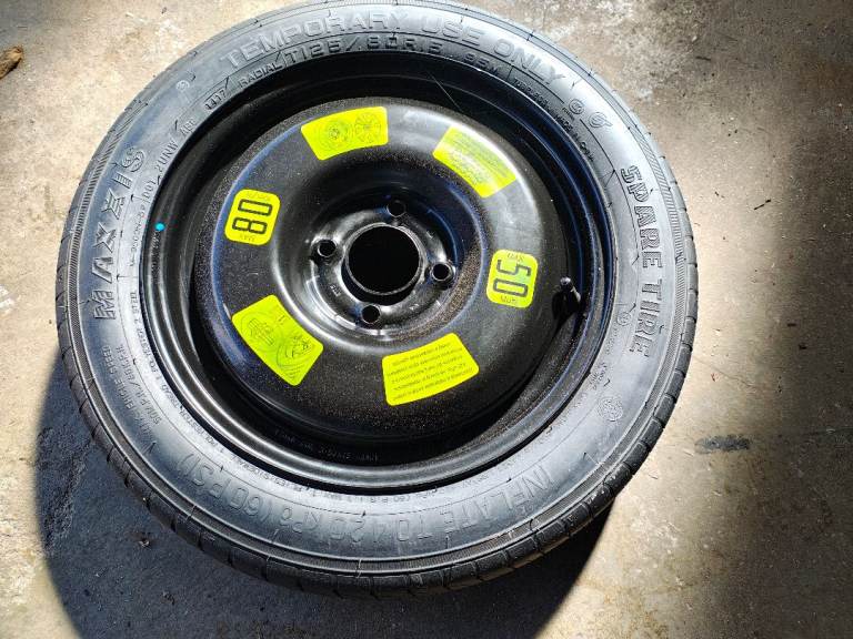 Peugeot E208 space saver wheel