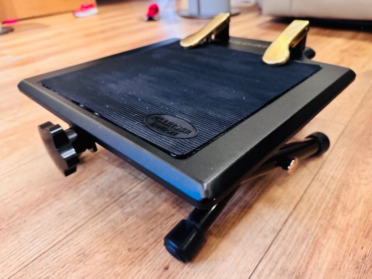 Piano pedal extender in very good condition 