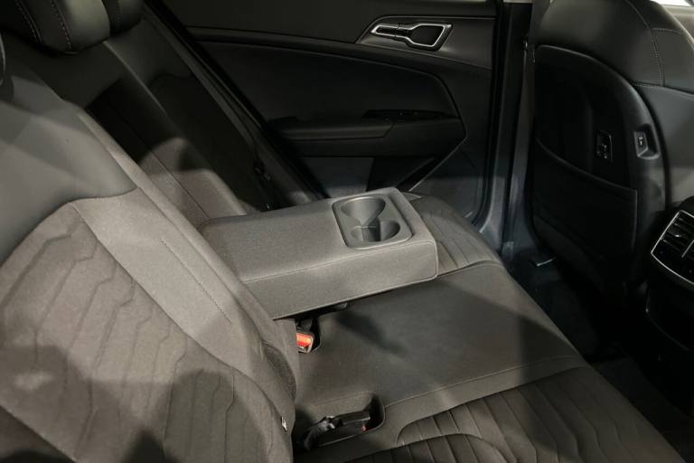 2022 22 KIA SPORTAGE 1.6 T-GDI MHEV 4 SUV 5DR PETROL HYBRID DCT AWD EURO 6 (S/S)