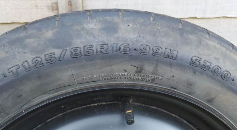 Original Ford Spacesaver Spare Wheel (C-Max, Focus, Fiesta, etc) (Can deliver locally)