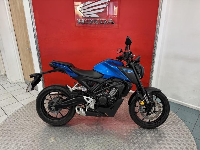 2024 '74' Honda CB125R