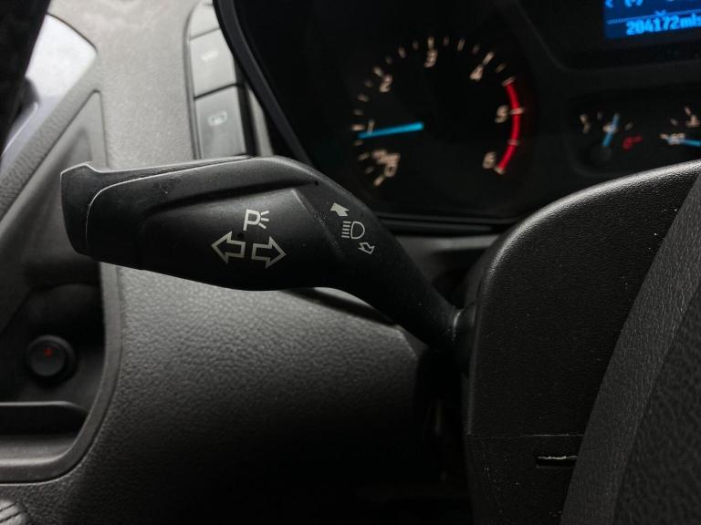 FORD TOURNEO CUSTOM 2.0 310 EcoBlue Titanium L2 Euro 6 (s/s) 5dr 2017