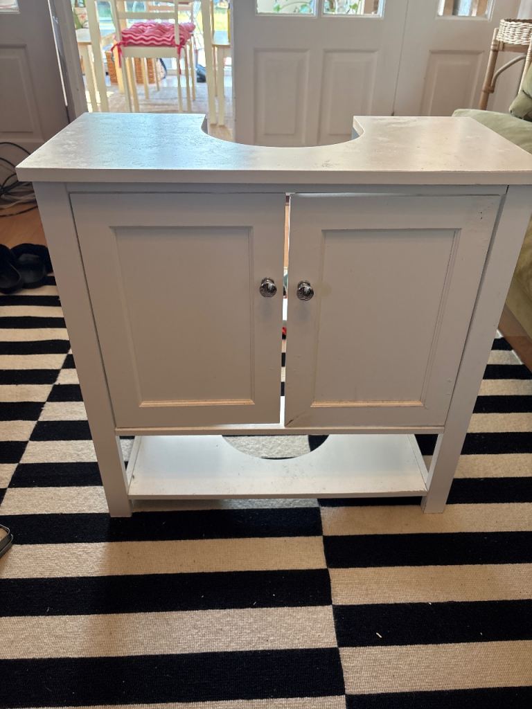 White Bathroom Vanity Unit with Storage