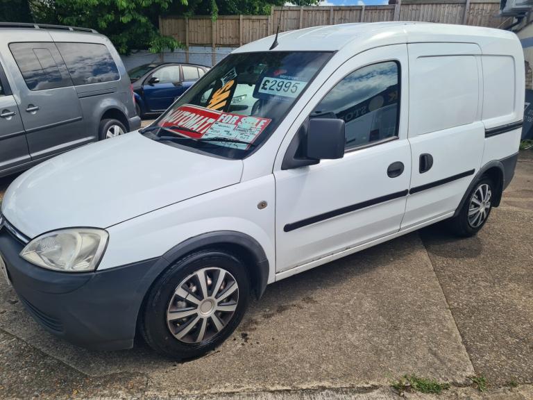 2010 Vauxhall Combo 1700 1.3CDTi 16V Van Easytronic CAR DERIVED VAN Diesel Automatic