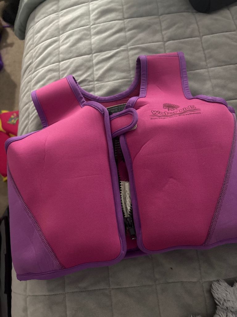 Free swim vest 3-6 years 