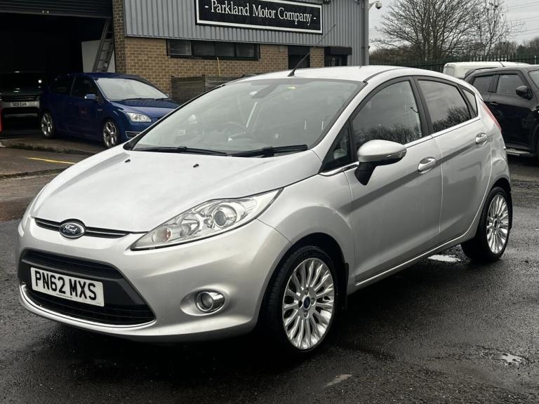 FORD FIESTA 1.4 Titanium 2012
