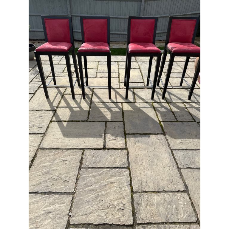 Set of 4 bar stools