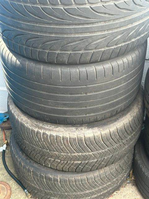 285 35 19 tyres good condition