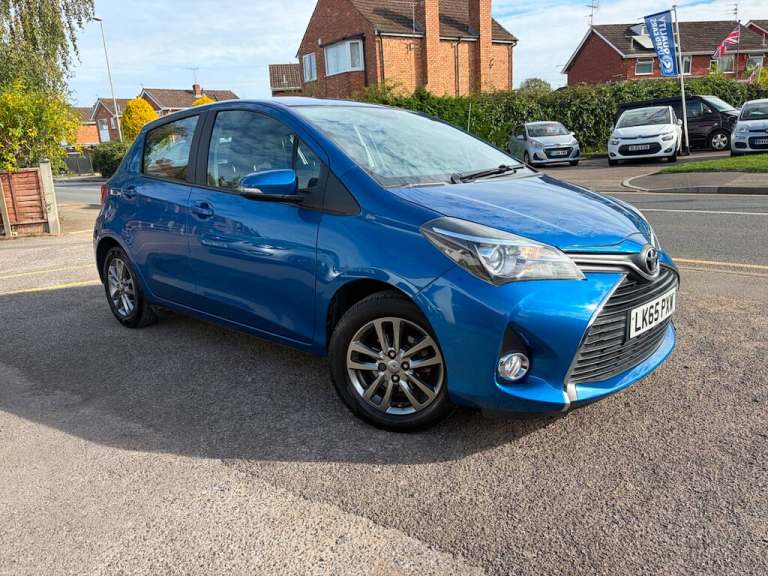 2015 Toyota Yaris 1.33 Dual VVT-i Icon Hatchback 5dr Petrol Manual Euro 5 Euro 5 (99 ps) Hatchbac...