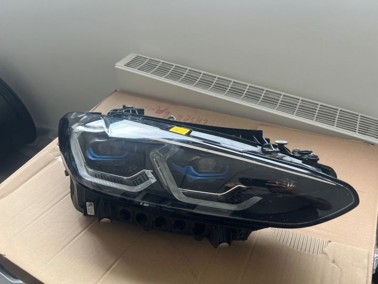 BMW laser Headlight Right 3119851044