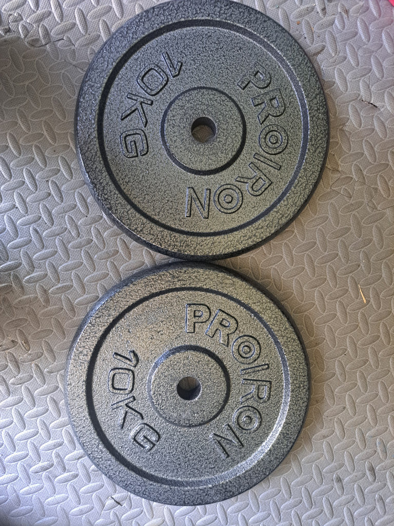  Weight plates £1.50 per kg 2x10kg £30