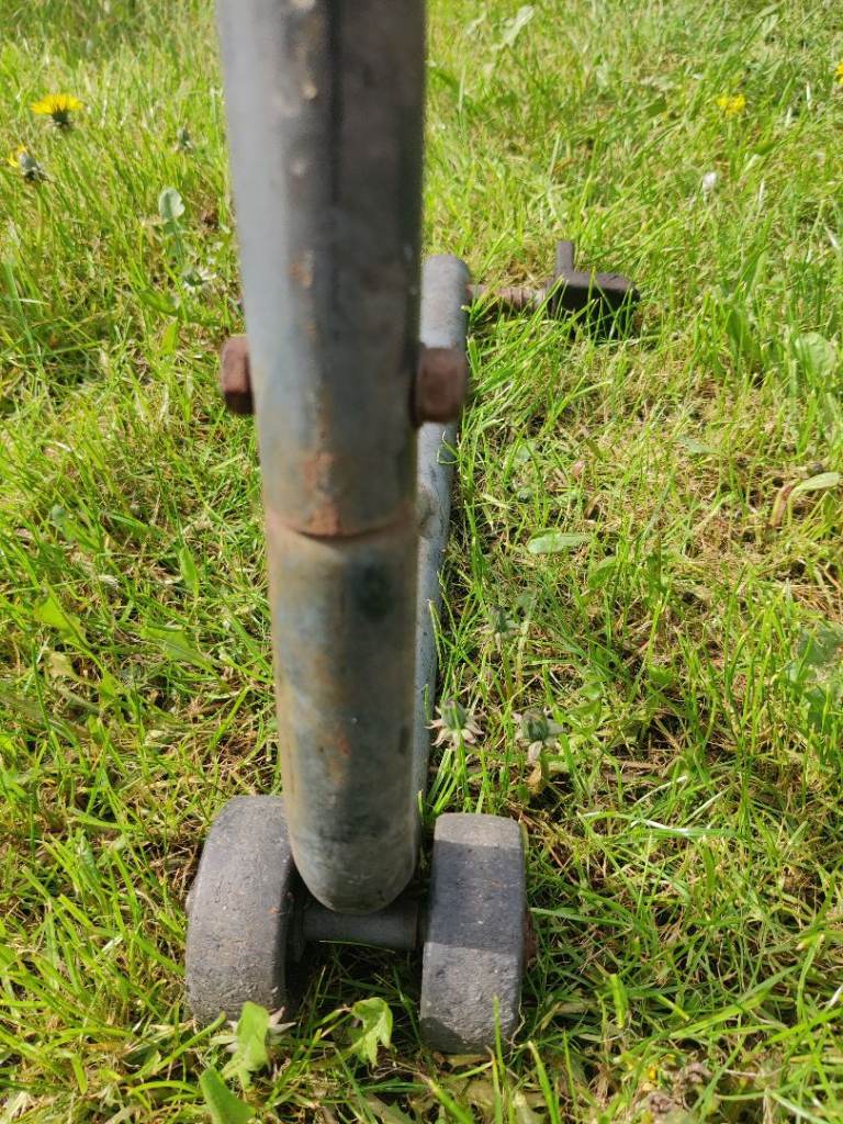 Paddock stand