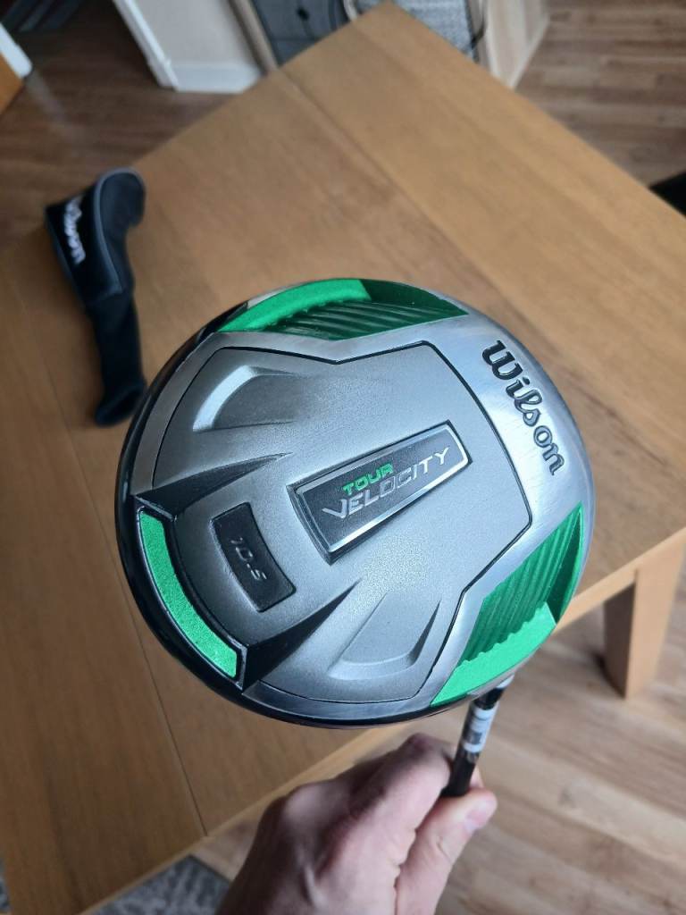 Wilson Tour Velocity 10.5 Driver – Like New Condition, Silver