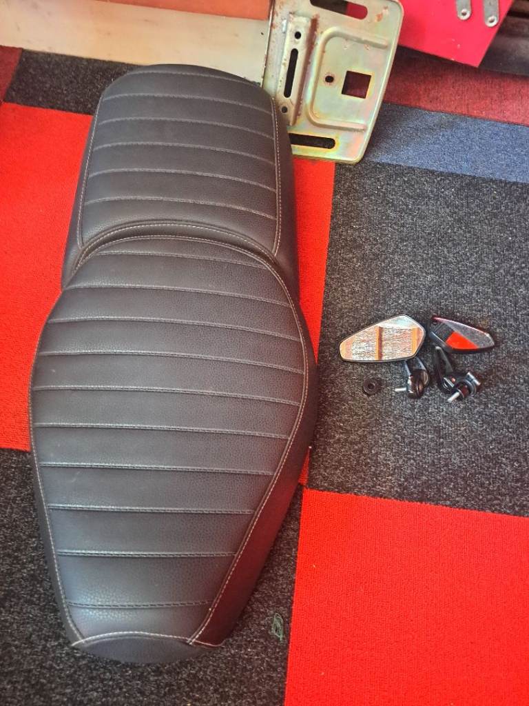 Royal Alloy seat exhaust and mirrors.