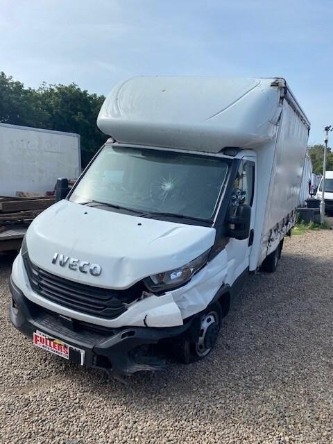 2022 Iveco Daily 2.3 Chassis Cab 3450 WB DAMAGED REPAIRABLE SALVAGE CHASSIS CAB Diesel Manual