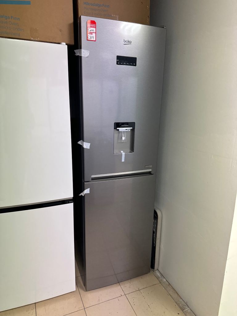 🤪NEW🤪RRP £479!! Beko 60cm ‘Harvest Fresh’ Fridge Freezer - Silver - Frost Free - Delivery 
