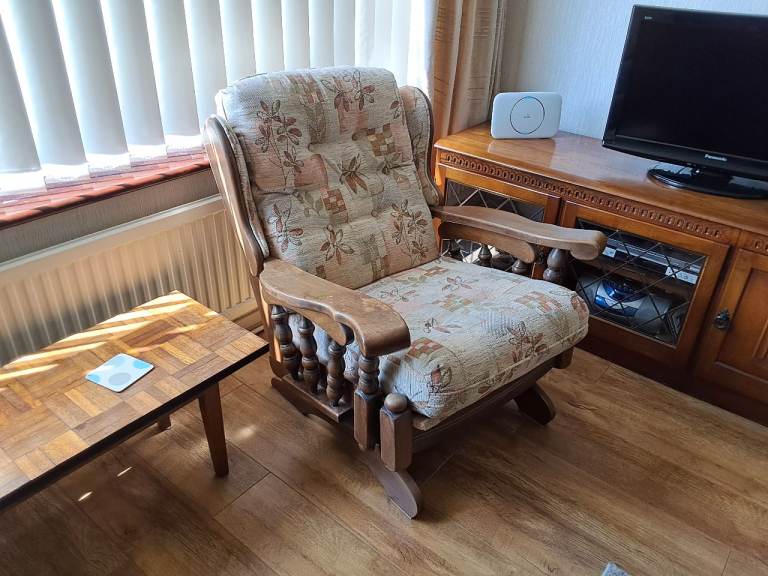FREE Rocking Chair 
