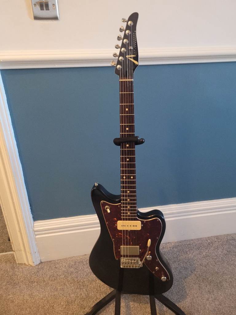 image for Tom Anderson - Raven Guitar