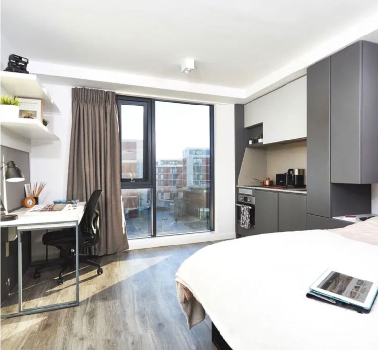 Deluxe Studio in Vita Student Fountainbridge