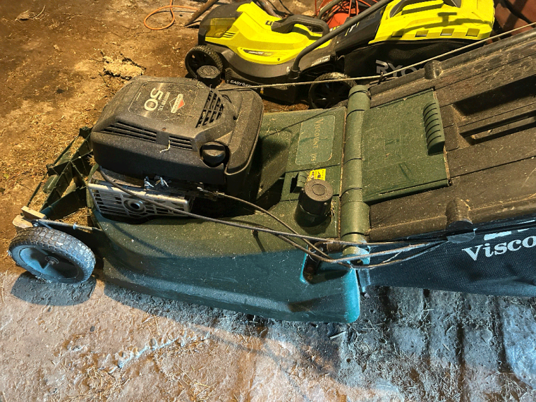 Viscount 19s self driven mower. Works but also good for spares