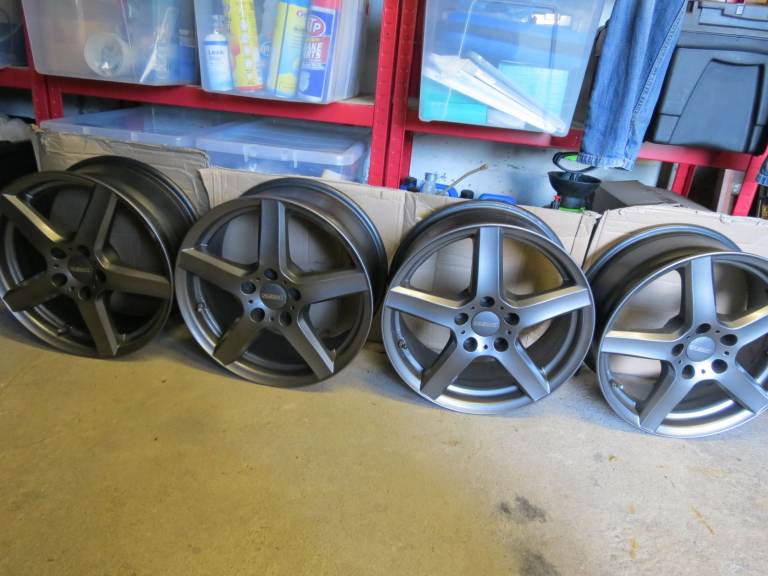 16 inch Alloy Wheels fitted with winter tyres