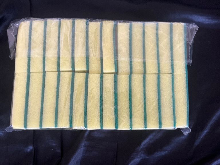 New Pack of 24 Yellow and Green Cleaning Sponges