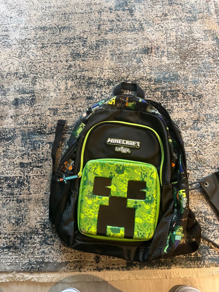 image for School bag primary- boy - smiggle