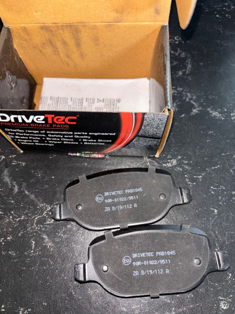 Alfa Romeo  DriveTec Rear Brake Pad Set - Brand New