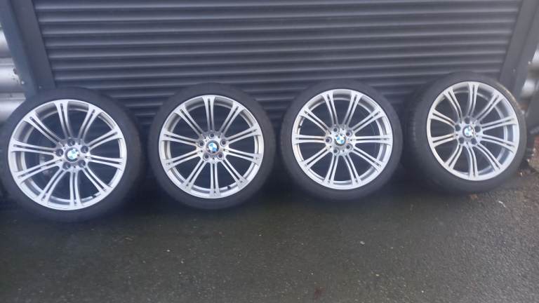 Genuine 19” Bmw M3 E90 E92 E93 Staggered style 220m 5x120 Alloy Wheels