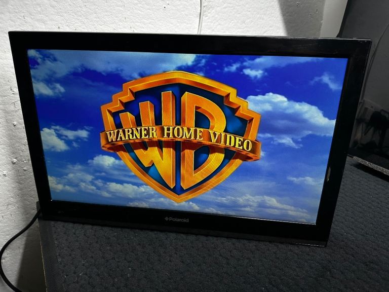 Polaroid 22” TV with DVD (no stand)