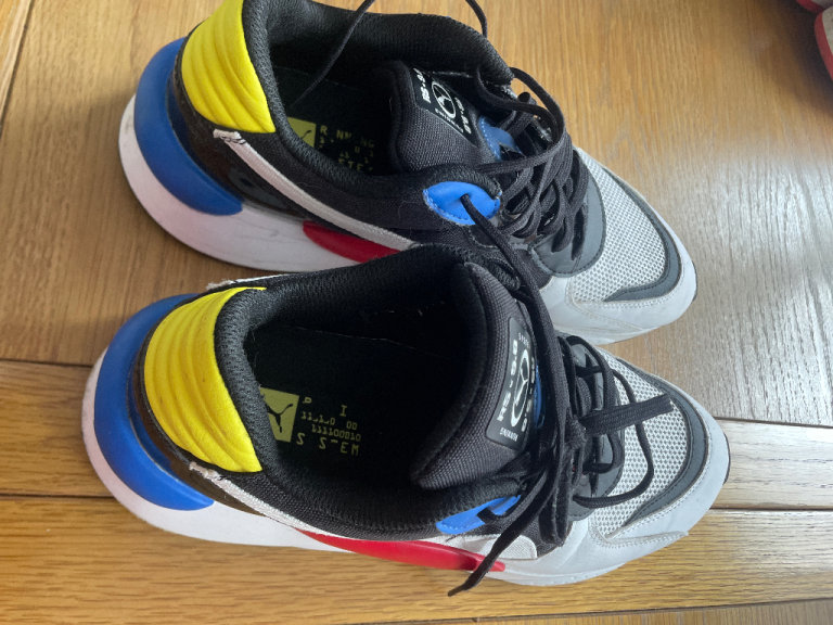 Size 7 men puma newly new